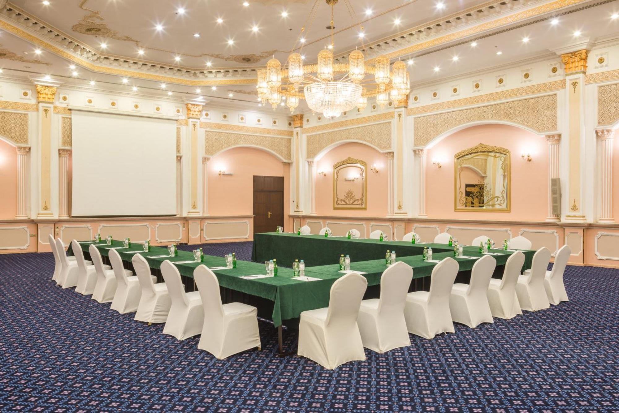 Holiday Inn Riyadh Al Qasr By Ihg Eksteriør billede